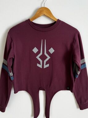 Ahsoka Tano- Her Universe-Star Wars- Maroon Long Sleeve Crop with Tie-Size Small